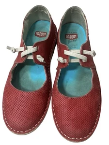 On Foot Your Way Women’s Shoe Red Made In Spain 41 9.5 Comfort Artsy Slip On - Picture 1 of 8