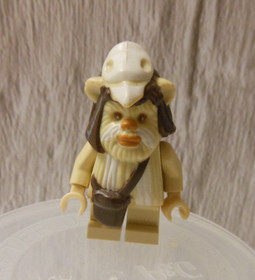 LEGO 7956 Ewok Attack Star Wars Logray WITH BAG sw0338 MINI FIGURE 2011