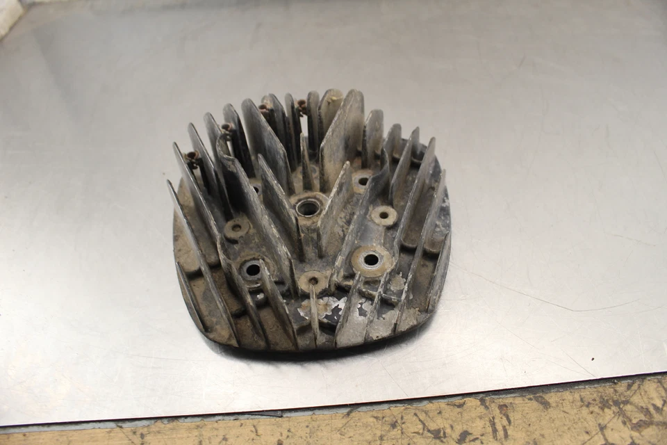 Honda MR250 1976 motor cilindro cubierta de cabeza S763 Foto 1 de 4