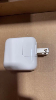 1 PACK OEM Apple 10W USB Wall Charger Block Power Adapter For ALL iPhone, iPad - Image 1 of 4