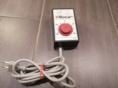  Roco 0950S transformer with control panel 14VA DC, traction current and accessories  - Image 1 of 4