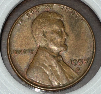 1957 d Copper Lincoln Wheat Ear One Cent Mint Error Circulated  - Image 1 of 4