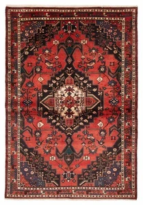 Vintage Hand-Knotted Area Rug 4'10" x 7'2" Traditional Wool Carpet - Picture 1 of 9