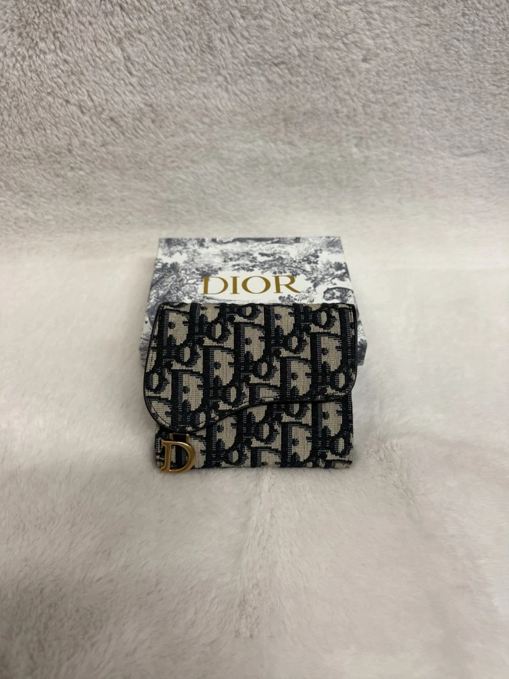 Tarjetero con solapa de silla de montar Dior azul Jacquard oblicuo Dior Foto 1 de 4