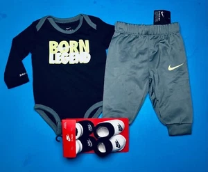 NEW AIR NIKE Baby BOYS 4-pc Gift Set: Bodysuit,Pants & Booties  3-6 Months - Picture 1 of 6