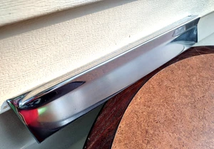 1971-76 Cadillac Deville Fleetwood RH Fender Rocker Molding DRIVER SIDE *EC* - Picture 1 of 13