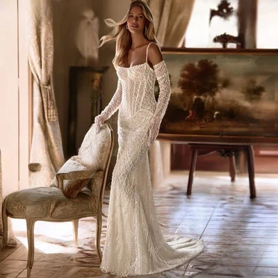 Luxury Mermaid Wedding Dresses Spaghetti Strap Lace Applique Beaded Bridal Gowns - Image 1 of 4
