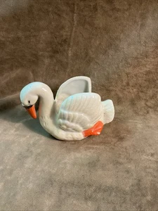 1920s yellow Lustreware hand painted made Japan porcelain small swan bird vase - Picture 1 of 4