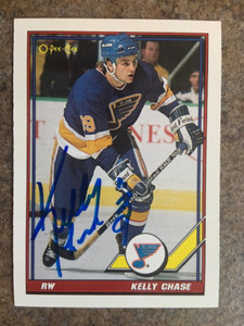 signed in person  KELLY CHASE    St. Louis Blues  O-PEE-CHEE  # 23  1991-92