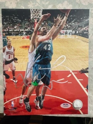 KEVIN LOVE SIGNED 8X10 PHOTO MINNESOTA TIMBERWOLVES CLEVELAND CAVS PSA COA - Image 1 of 3