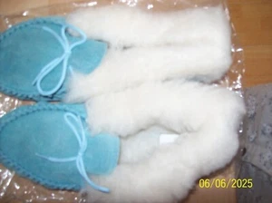 ladies moccasin slippers size 3 / 36 - Picture 1 of 2