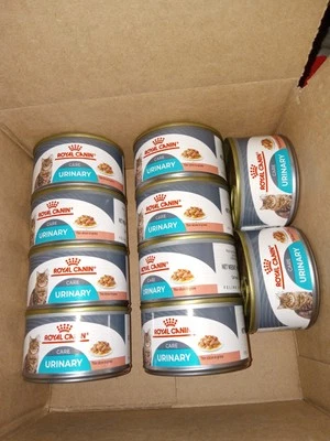 Royal Canin Feline Urinary Care  Slices in Gravy Wet Cat Food, 10  5.1 oz cans - Image 1 of 3