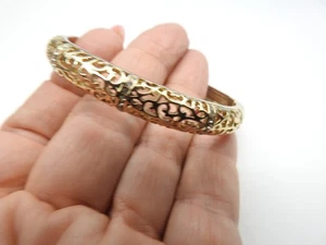 Brazalete Brazalete Bisagras Metal Trabajo Abierto Tono Dorado Transparente De Colección - Imagen 1 de 4