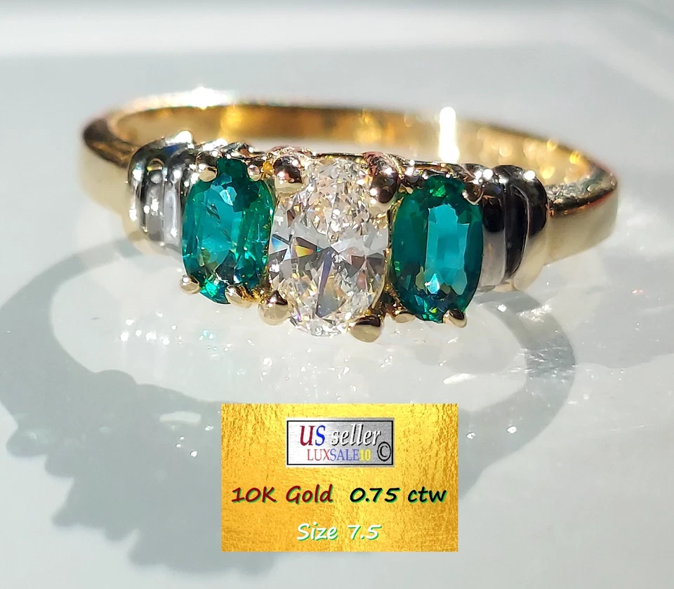 Estate Ring, 0.75 ctw 10k gold, Emeralds with certified diamond, Size 7.5 Oval - Image 1 of 4