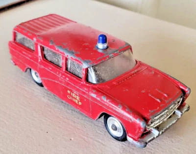 1:43 Dinky Nash Rambler Jefe de Bomberos Original Sin Molestar Ropa de Juego Ligera Foto 1 de 4