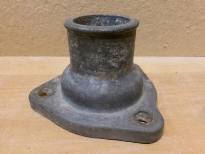 Jeep Willys Truck Tornado 230 termostato carcasa cuello de agua Kaiser M715 wagoneer Foto 1 de 4