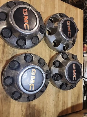 Juego de 4 tapacubos de plástico de 8 pernos 96 GMC con cubiertas de tuerca 2500 3500 Foto 1 de 4