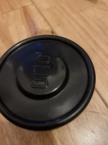 Original Alfa Romeo 33 Bj. 88 - 94 Öleinfüllkappe 60503297 Neu/Altlager - Bild 1 von 2