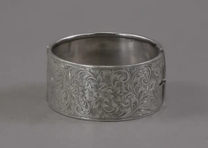 Birks Engraved Cuff Bracelet Wide Sterling Silver Vintage Antique - Picture 1 of 1