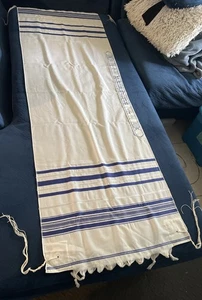 2 VGT Wool Jewish Prayer Shawls Tallitot Blue & White Floral Israel ￼ - Picture 1 of 4