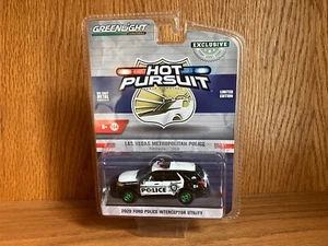 1/64 Greenlight Hot Pursuit Las Vegas Metro Police 2020 FPI SUV Green Machine - Picture 1 of 9