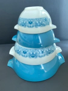 Pyrex Apollo 11 Horizon Blue Set of 4 Cinderella Mixing Bowls 441-444 Vintage - Picture 1 of 20