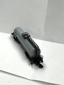 Z Scale Schmidt special run tank car VTG 103 Car limited edition - Picture 1 of 5