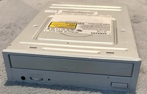 Samsung DVD CD ROM Master 16E SD-616 IDE Internal Grey 2002 - Afbeelding 1 van 5