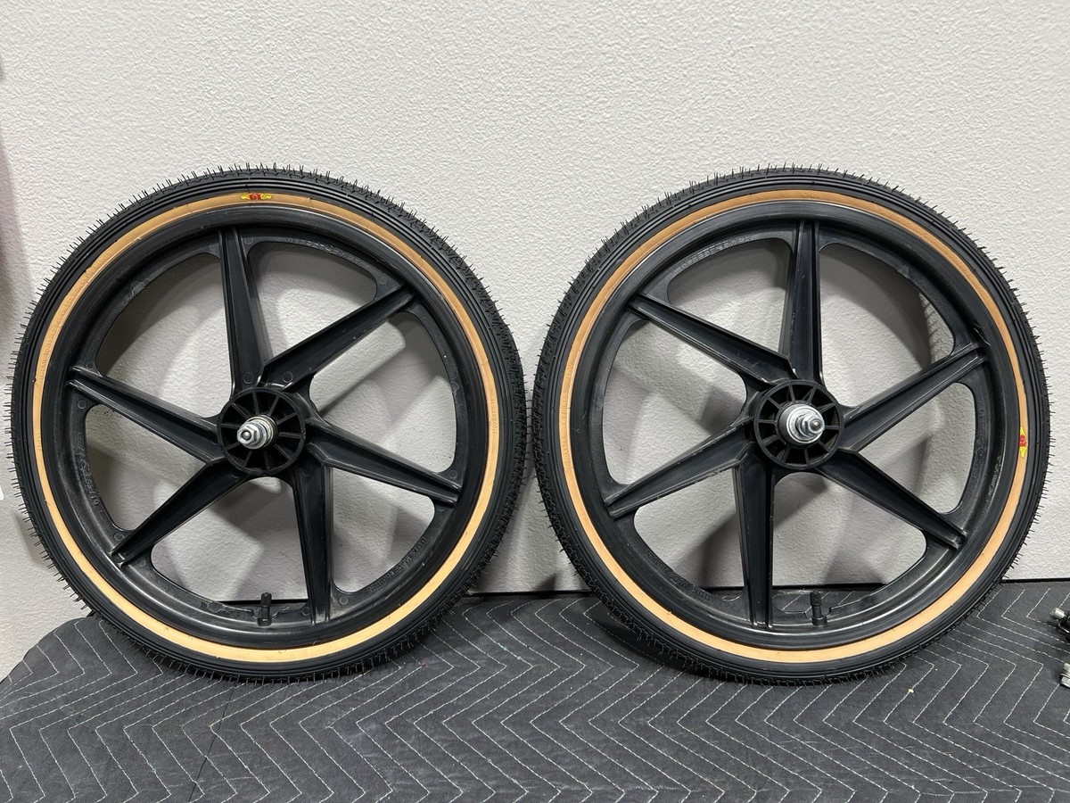 Vintage Old School BMX Bike Tires for sale - eBay Vintage Old School BMX Bike Tires for sale - eBay