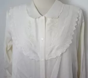 Vintage 60s Blouse Rounded Scalloped Yolk Button Up Size L Ivory Collared Modest - Picture 1 of 4