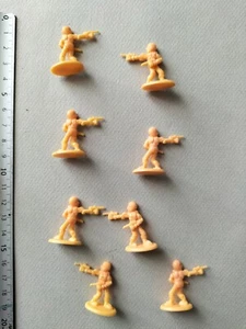 8 x GENNIES MINIATURES/+-1/72/Buck Rogers Battle for the 25th Century/G990 - Imagen 1 de 1