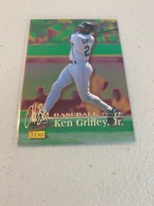 1996 Signature Rookies Previews #B1 Ken Griffey Jr.