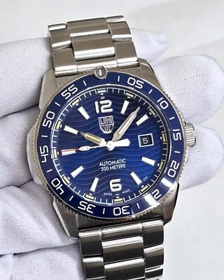 LUMINOX Pacific Diver Automatic 42mm Men's Dive Watch XS.3104 - Image 1 of 4