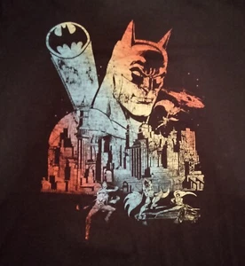 Hollister California T Shirt Men Size L Batman Graphic Tee - Picture 1 of 6
