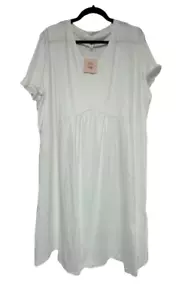 Pixie Lady Womens V Neck Short Sleeves White Top Size 2X - Picture 1 of 3