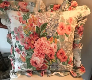 RALPH LAUREN HOME SOUTHAMPTON FLORAL RUFFLED THROW PILLOW - Bild 1 von 5