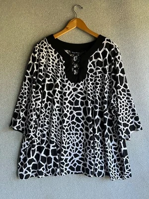 Maggie Barnes Blouse Womens 3X Geometric Artsy Boho Tunic Flowy - Image 1 of 4