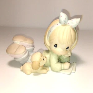 Precious Moments Figurine - "Friends Write From The Start" 2000 - C0021 - Picture 1 of 5