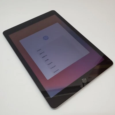 Apple iPad (5th Generation) A1822 32GB Wi-Fi 9.7" Retina EMC3017 Space Grey - Image 1 of 4