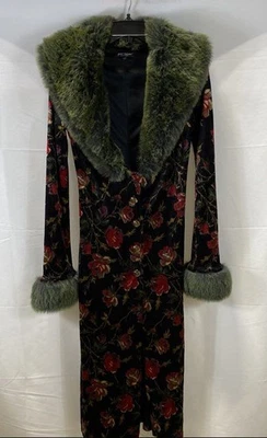 Chaqueta Abrigo de Invierno Betsey Johnson Mujer Negro Patrón Floral Pequeña Foto 1 de 4