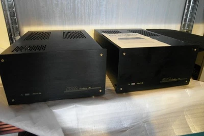 AVM Evolution M1 Monoendstufen in Schwarz  - Bild 1 von 4