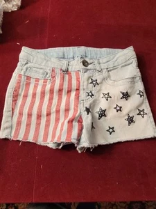 Youth Girls Stars And Stripes Shorts. See Pics For Measurements - Picture 1 of 5