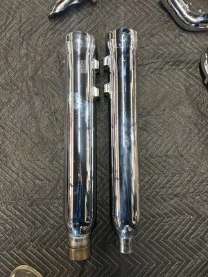 17-25 Harley Davidson Touring Cobra Neighbor Hater Exhaust Mufflers Chrome 6109 - Image 1 of 4