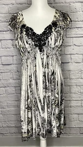 Apt 9 Women’s Size L Black & White Y2K Lace Smocking V-Neck Dress Whimsical - Picture 1 of 5