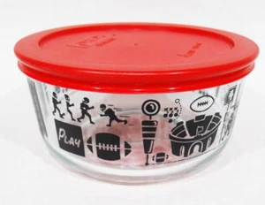 Pyrex OHIO STATE Buckeyes OSU FOOTBALL 4 Cup STORAGE BOWL Game Helmet Jersey - Picture 1 of 4