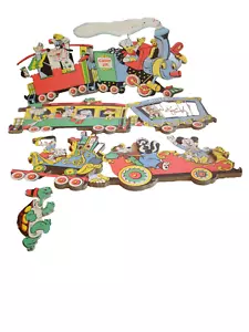 Vintage Disney Wanddekor Mickey & Friends Zug gepresstes Brett 4 Stück - Bild 1 von 16