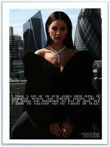 Eiza Gonzalez St. Laurant Coat Bulgari Serpenti Necklace magazine CLIPPING photo - Foto 1 di 1
