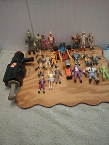 Ghostbusters Lot Of 21 Vintage Figures Kenner Louis Mummy Egon Peter See Photos - Picture 1 of 22