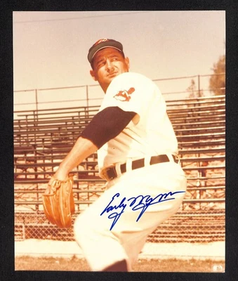 Early Wynn AUTO 8 x 10 Cleveland Indians Vintage Baseball Signed Photo JSA LOA - Image 1 of 2