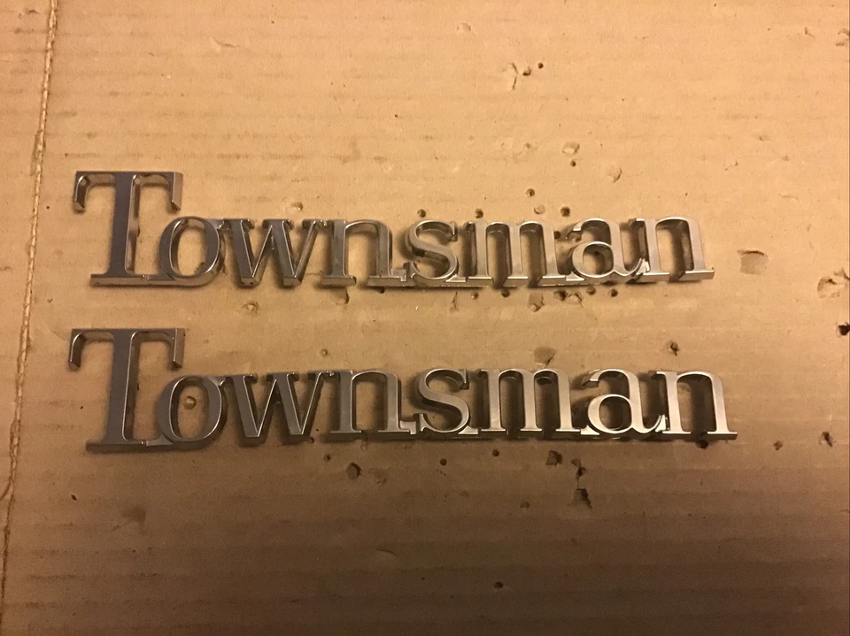 Chevrolet Townsman 1969-72 vagón emblemas OEM  Foto 1 de 4